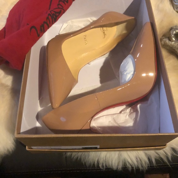 Christian Louboutin so kate nude pumps RED BOTTOMS - Picture 3 of 3